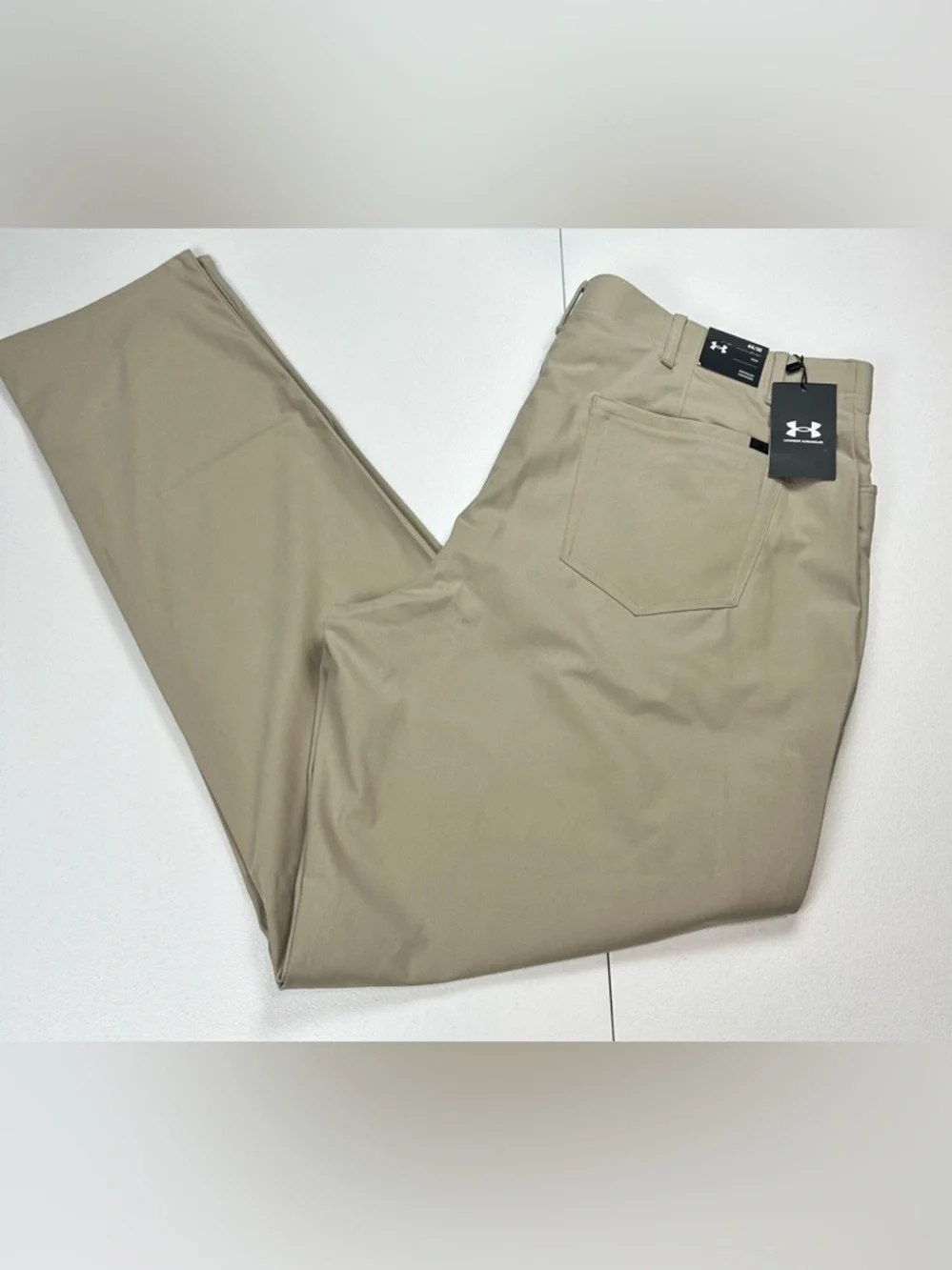 Under‎ Armour Mens UA Unstoppable 7 Pocket Pants Khaki Performance Sz 44x36 NWT